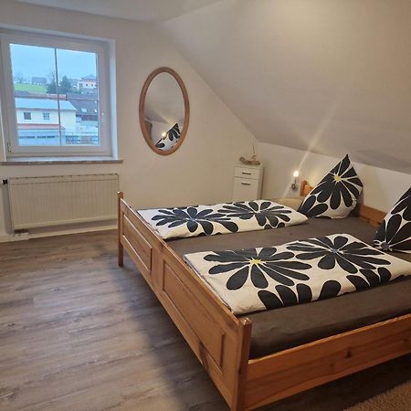 Ferienwohnung Ingrid เครสส์บรอนน์ อัม โบเดนเซ ภายนอก รูปภาพ